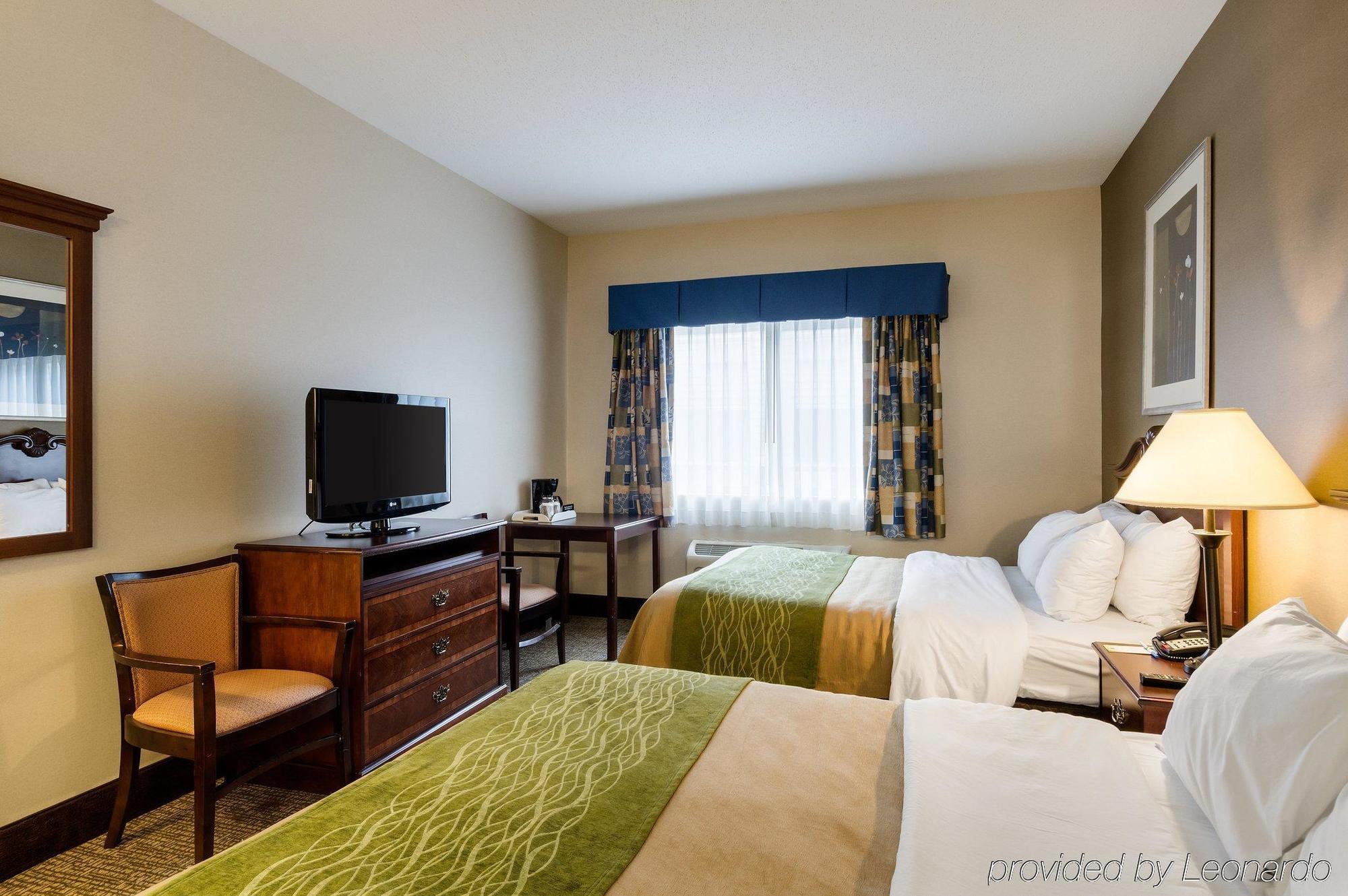 Towneplace Suites By Marriott Hadley Amherst Exterior photo